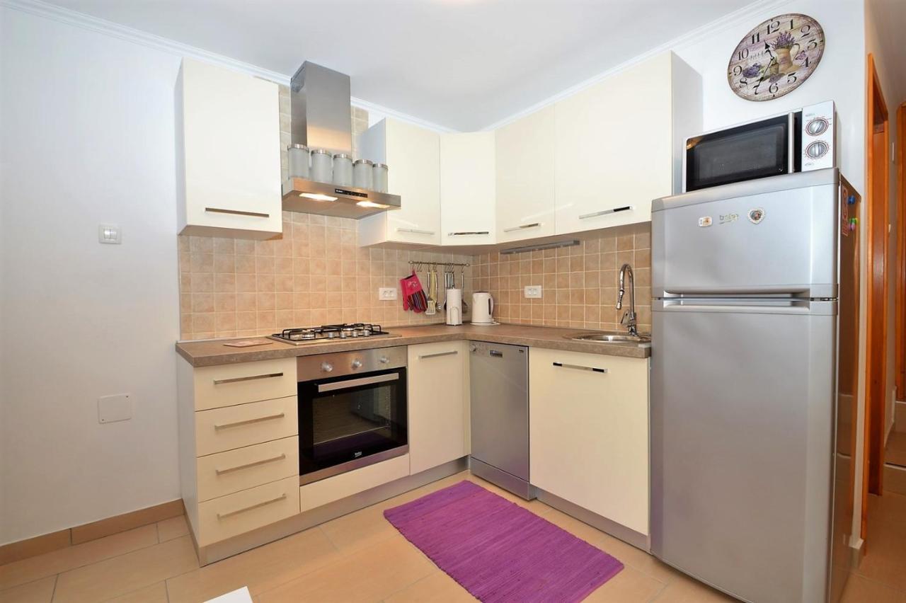 Apartment Hrasta Vrana  Екстер'єр фото